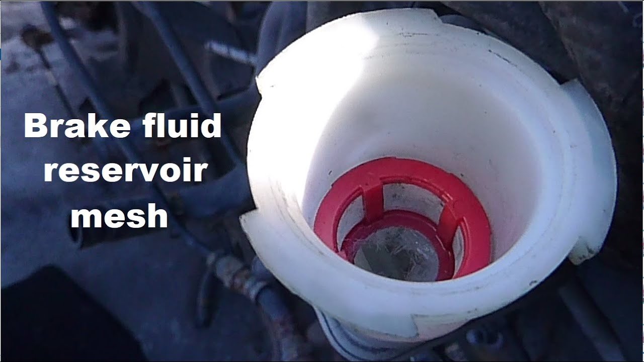 brake fluid reservoir full